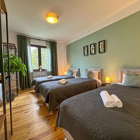 Immostay #7 -Helle Wohnung Mit Grossem Garten -4 Zimmer, Wifi & Free Parking Bremen Buitenkant foto