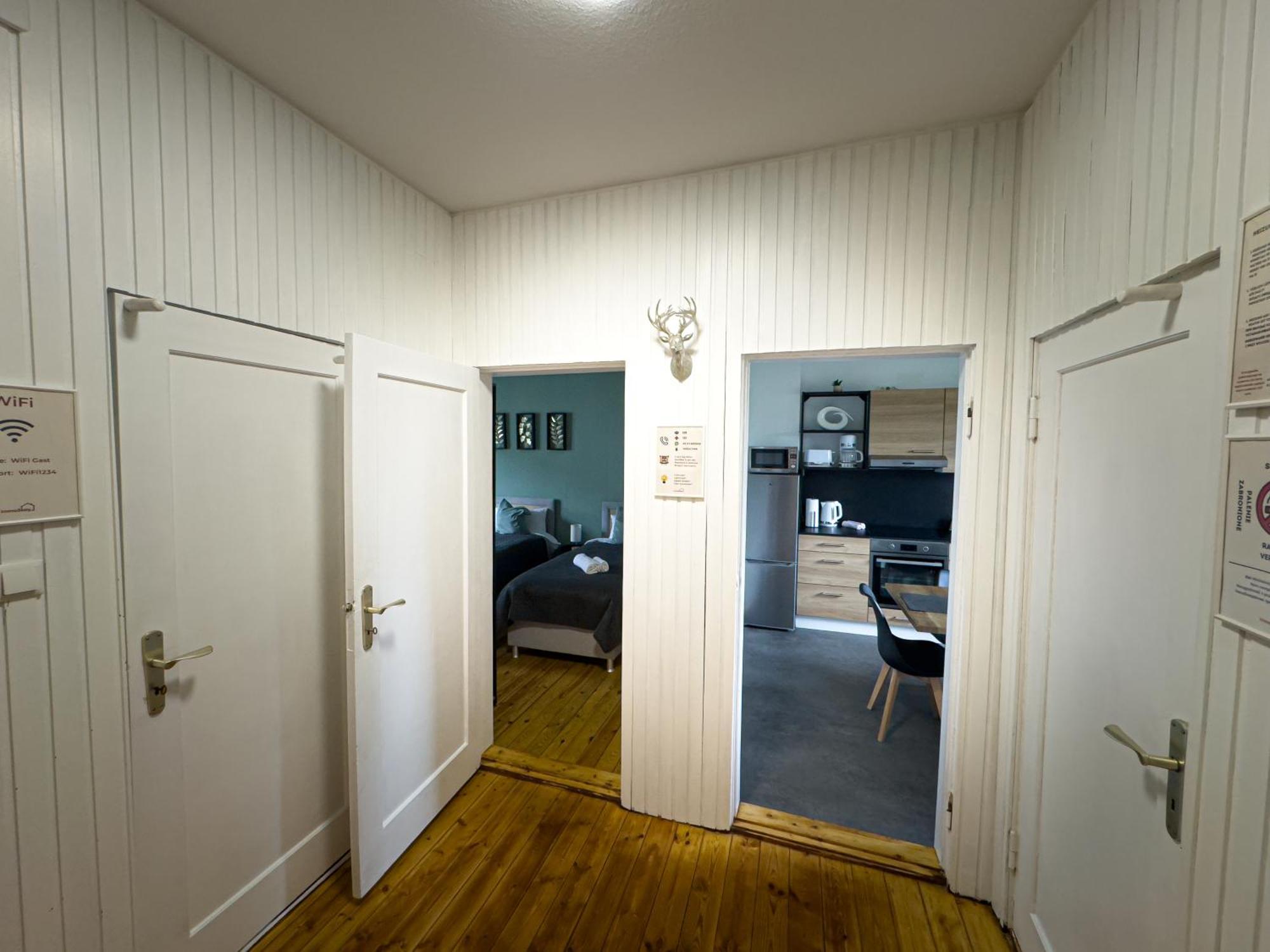 Immostay #7 -Helle Wohnung Mit Grossem Garten -4 Zimmer, Wifi & Free Parking Bremen Buitenkant foto
